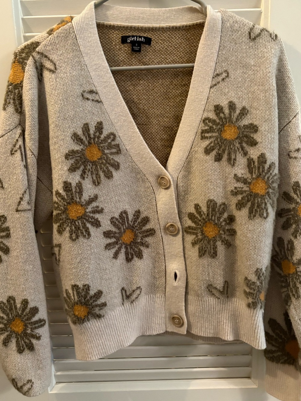 Girlish Cream Daisy-Print V-Neck Cardigan